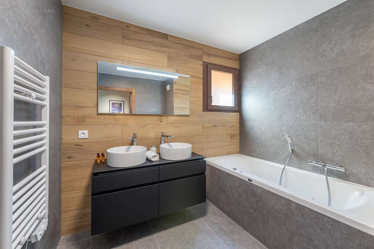 Appartement à CHATEL