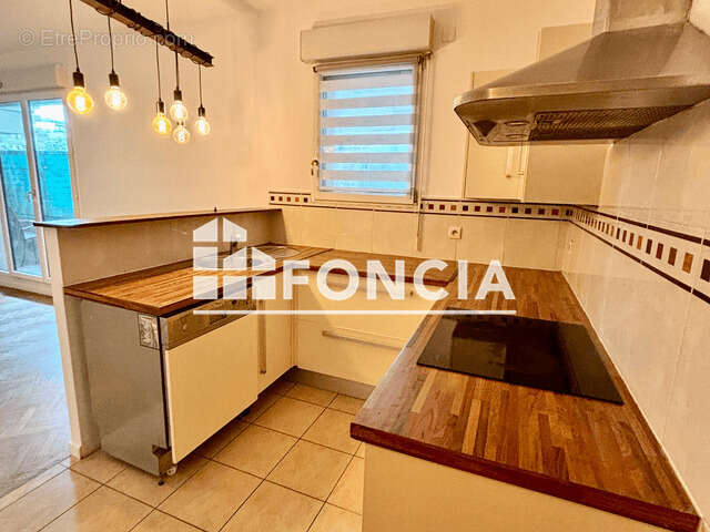 Appartement à ASNIERES-SUR-SEINE