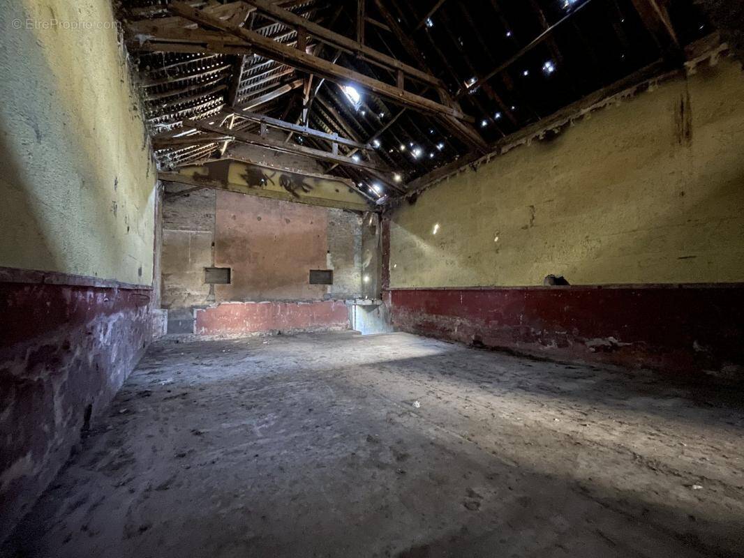 Appartement à SAINT-YRIEIX-LA-PERCHE