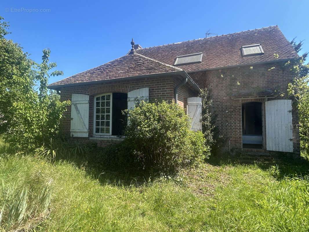Maison à AUBIGNY-SUR-NERE