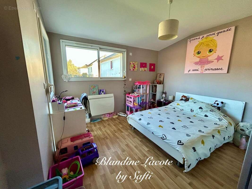 Photo 6 - Maison à PEYRAT-LE-CHATEAU