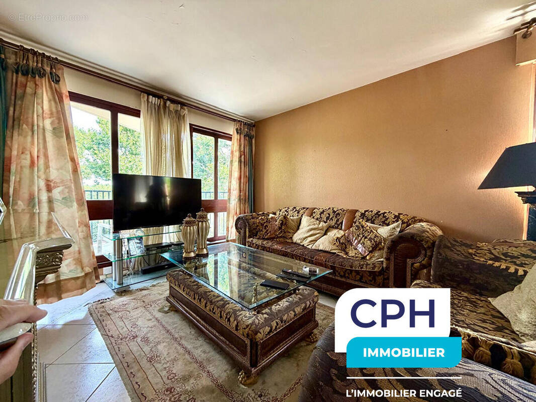Appartement à LE CHESNAY