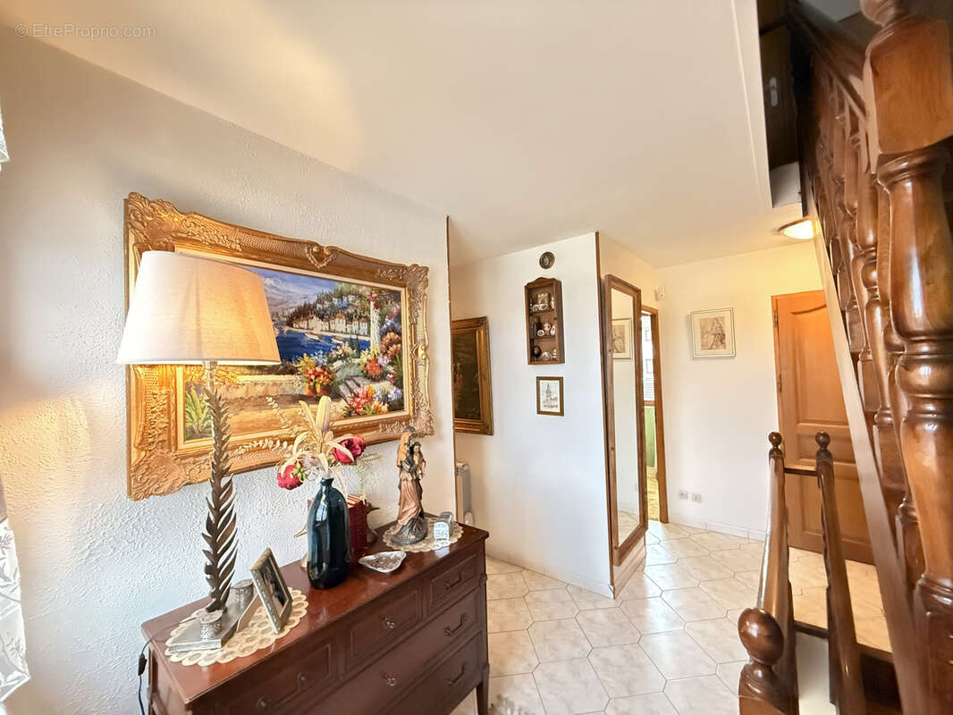 Maison à NANTEUIL-LES-MEAUX