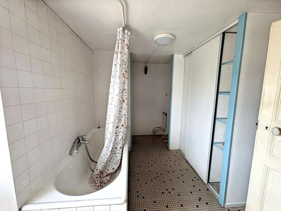 Photo 7 - Maison à CHAMBEUGLE