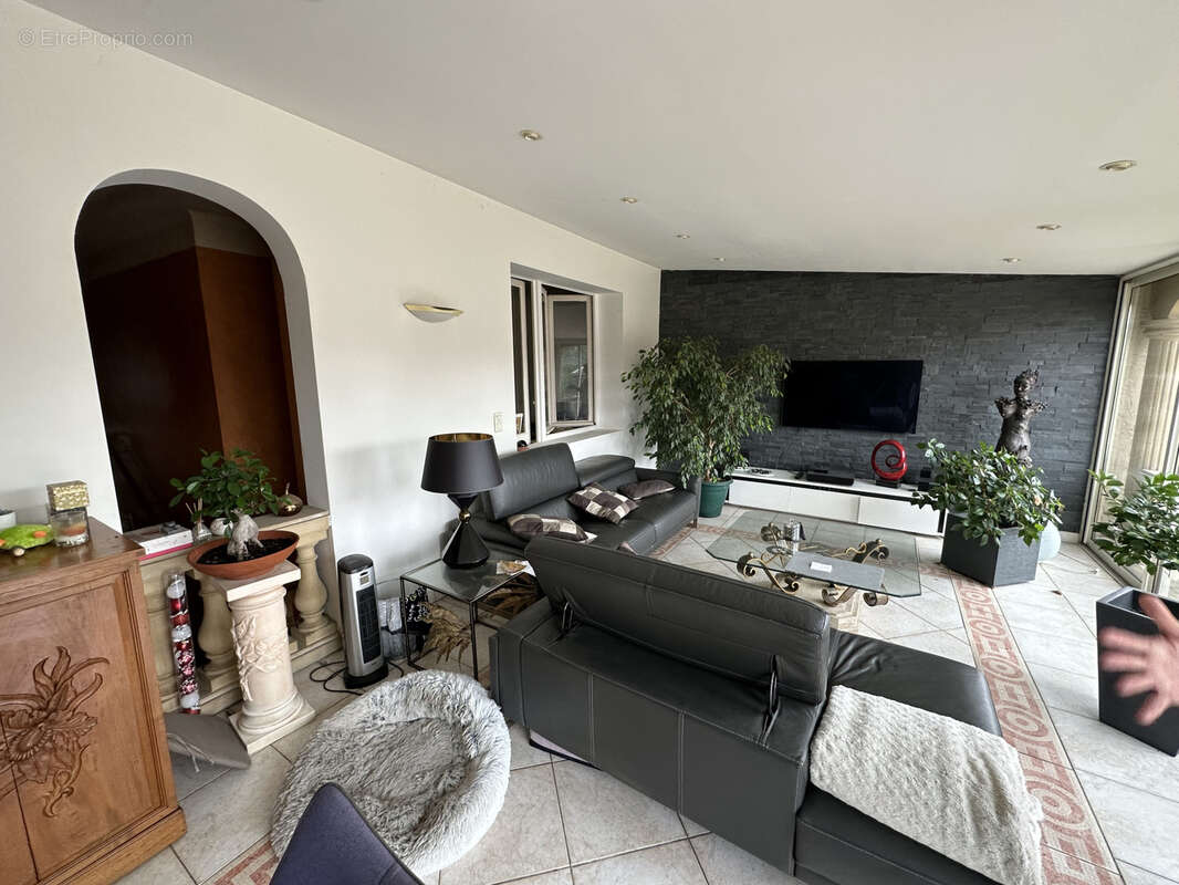 Autre à COURCELLES-CHAUSSY