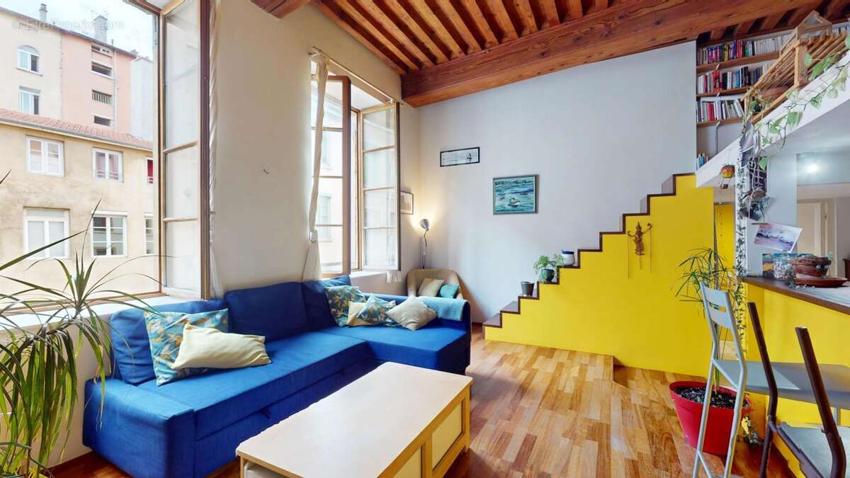  À VENDRE ! Appartement T2 avec mezzanine - Secteur Croix-Paquet - photo 2