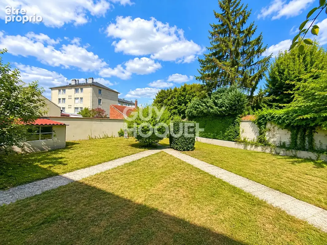 Maison 9 pièces 182 m² à vendre à Compiegne (60200) - photo 2