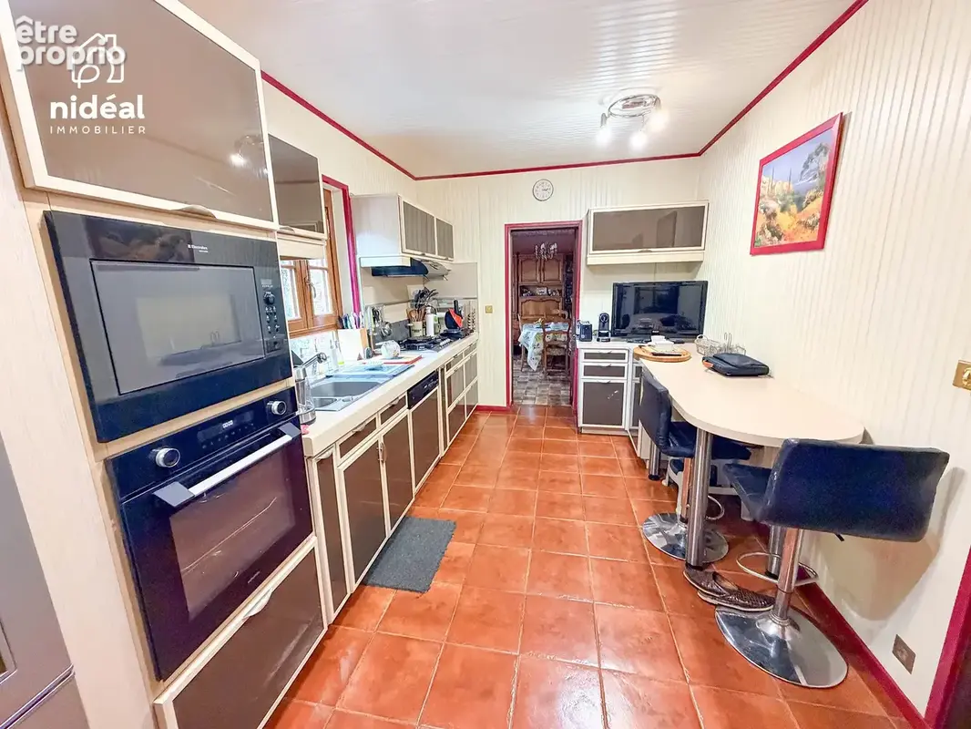 Maison 8 pièces 223 m² à vendre à Maubeuge (59600) - photo 5