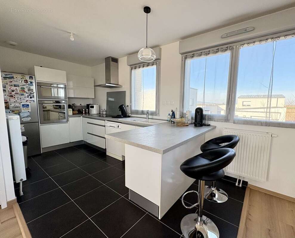 Appartement à BEZANNES