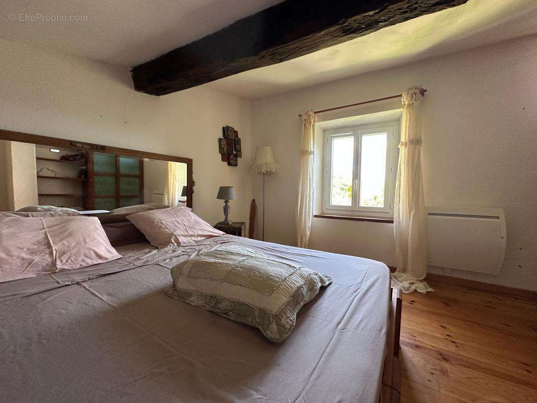Maison à GARDIE