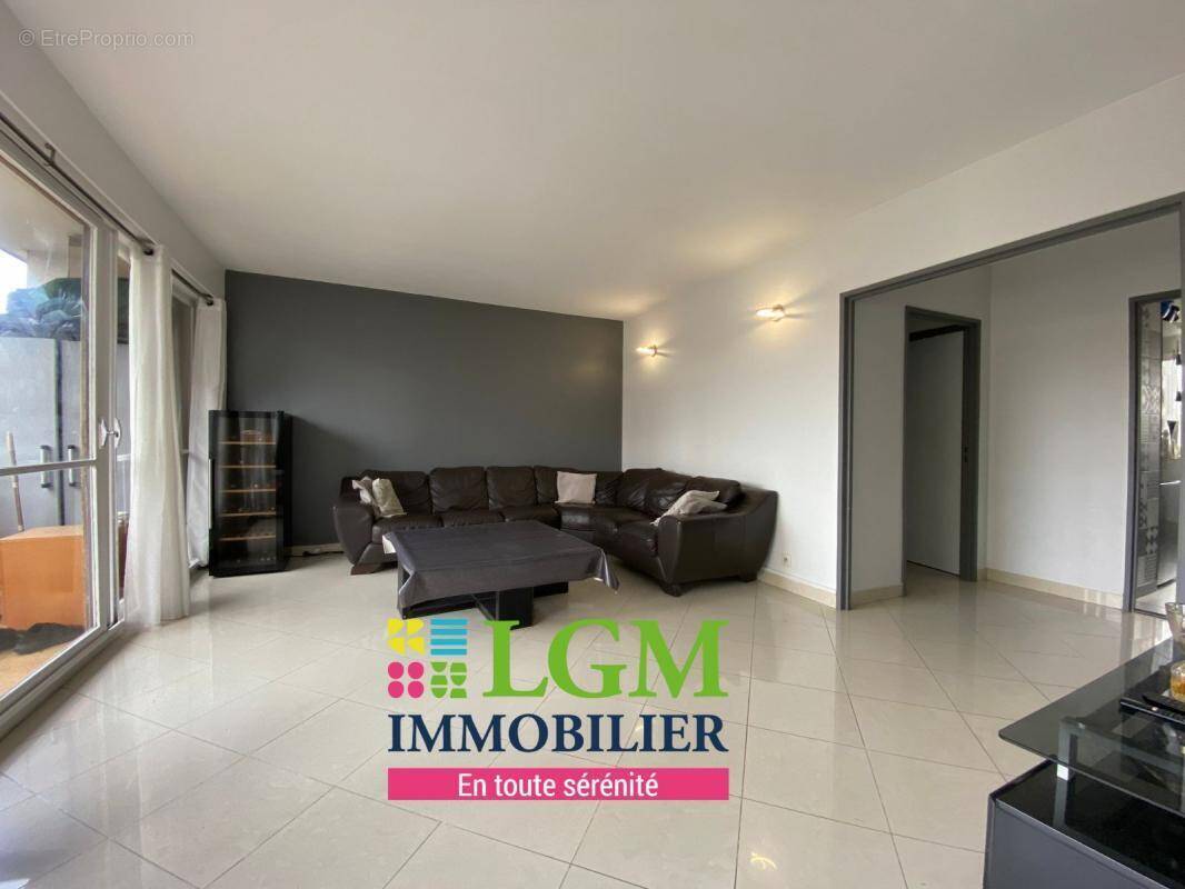 Appartement à SARCELLES