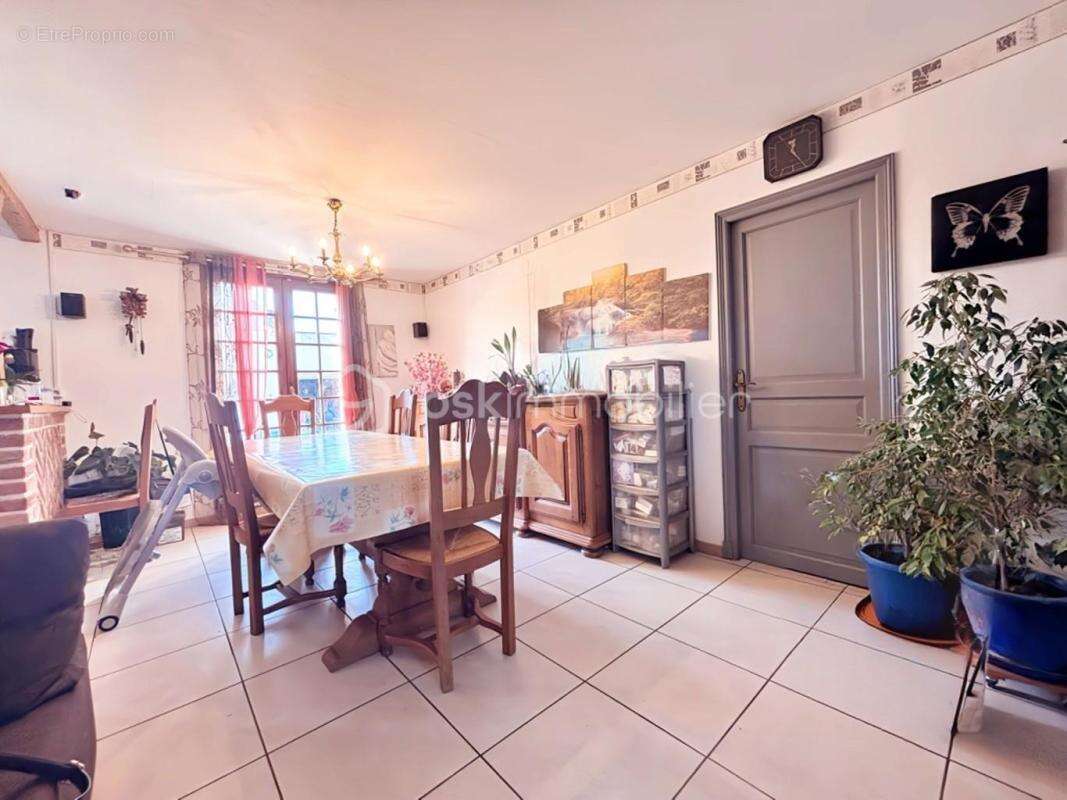 Maison à TRITH-SAINT-LEGER