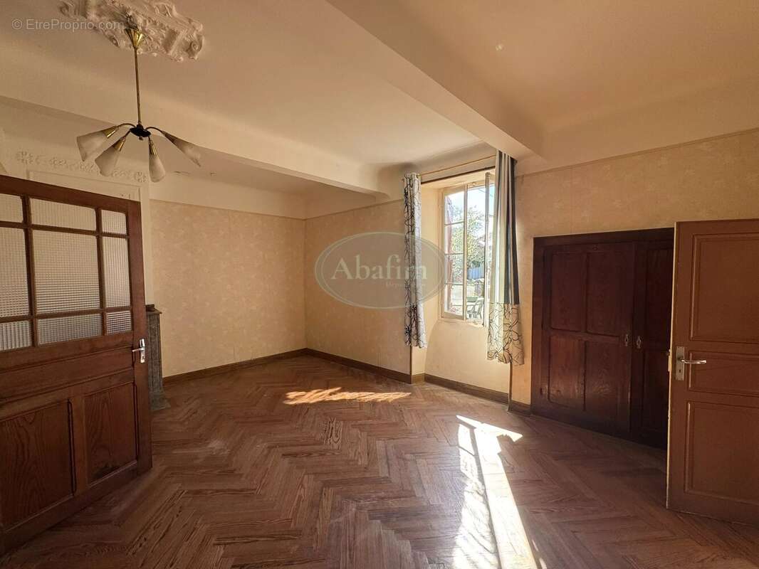 Maison à ARCIZAC-ADOUR