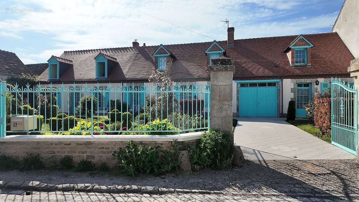 Maison à CHILLEURS-AUX-BOIS