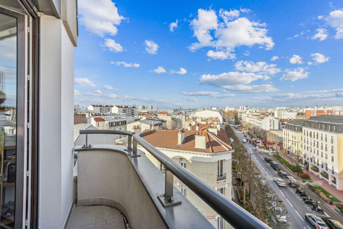 Appartement à CHARENTON-LE-PONT