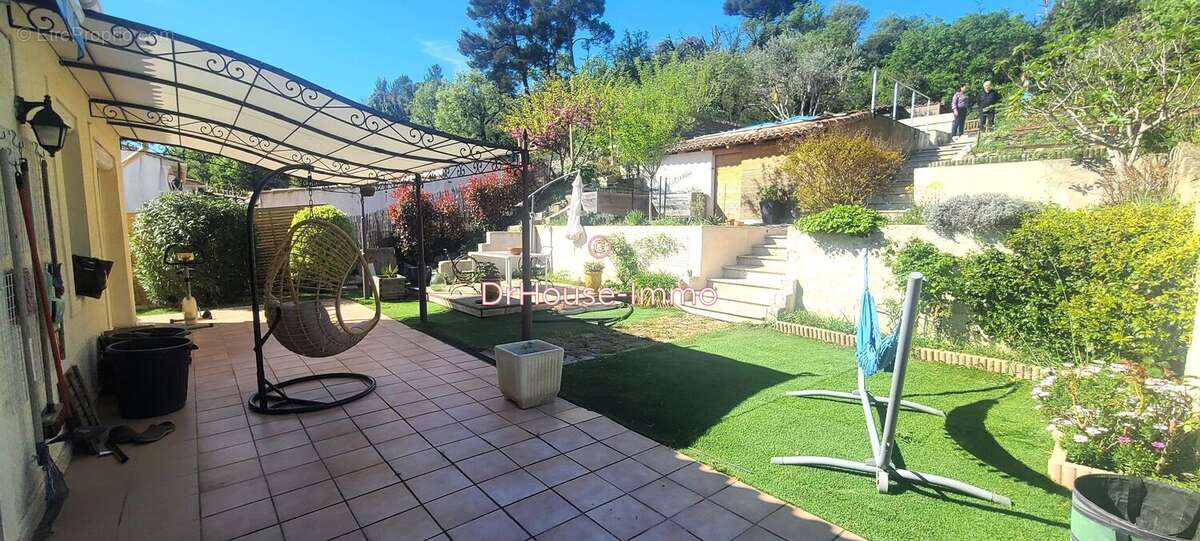 Maison à MARSEILLE-11E