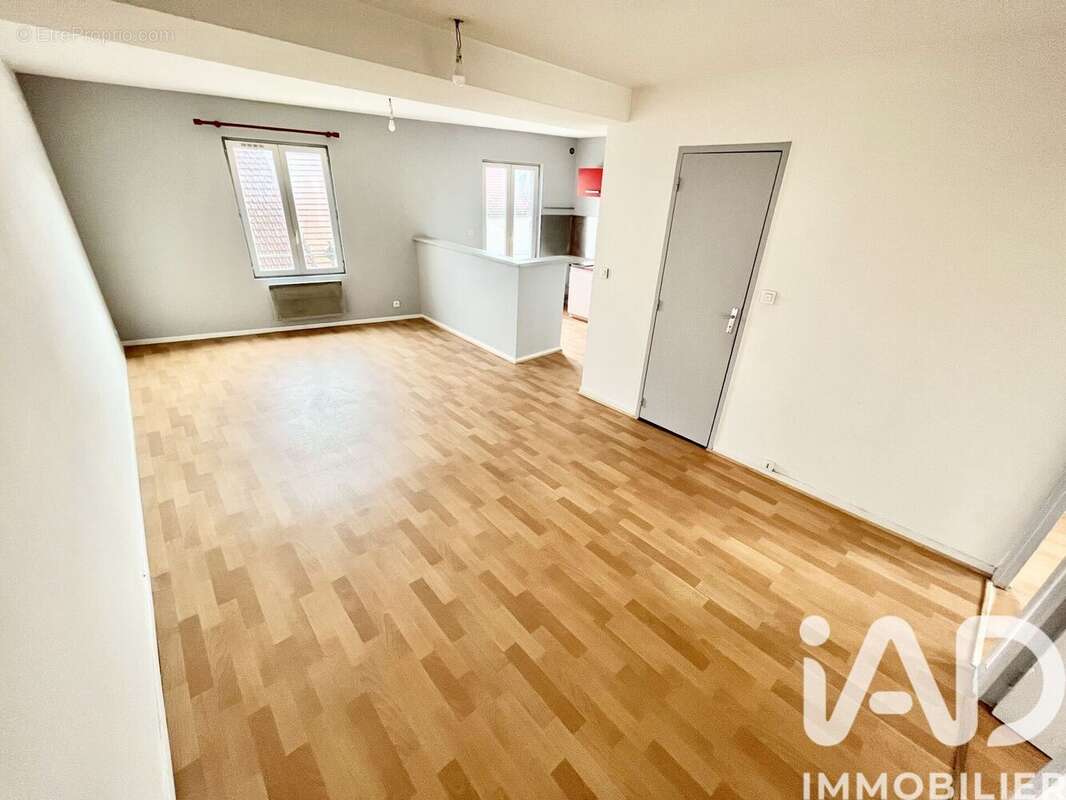 Appartement 57 m² à Pont-Sainte-Maxence  - photo 4