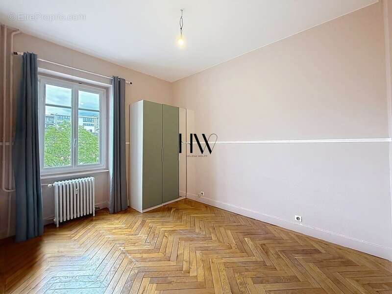 Appartement haussmannien de 161 m² – Centre-ville d’Annemasse – Idéal frontalier Genève - photo 15
