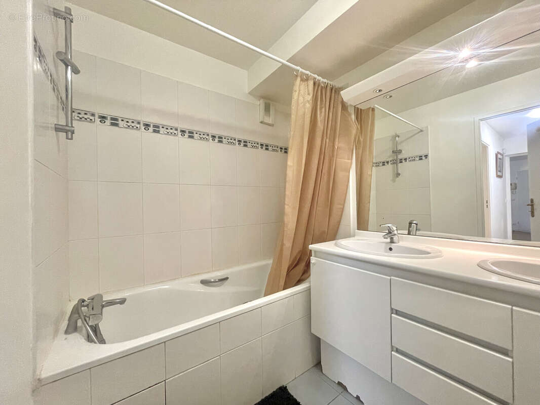 Appartement à SAINT-CYR-L&#039;ECOLE