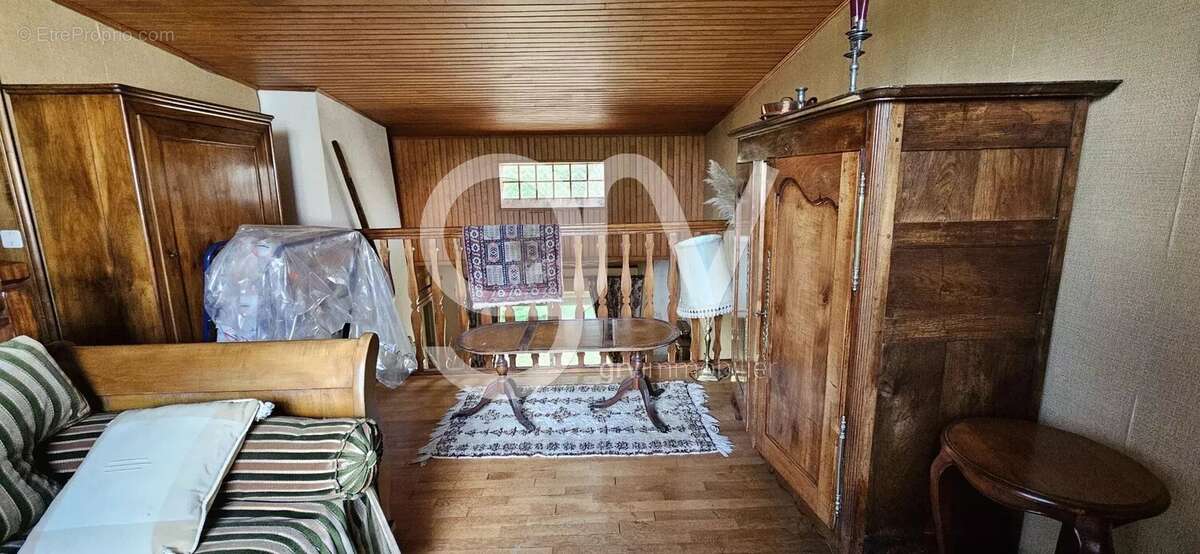 Maison à ARPAJON-SUR-CERE