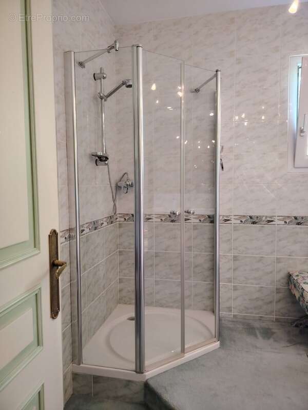 A vendre, Villa d'architecte dans un havre de paix situé à Migné Auxances - photo 12