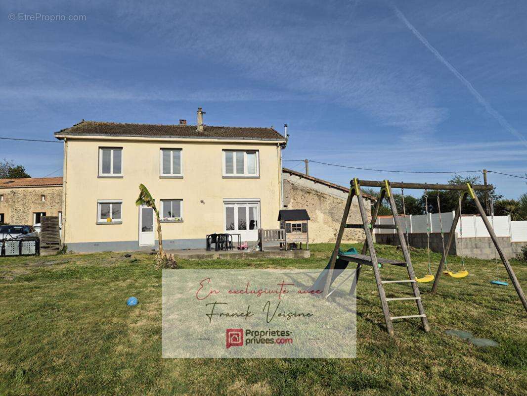 Maison à LE BOUPERE