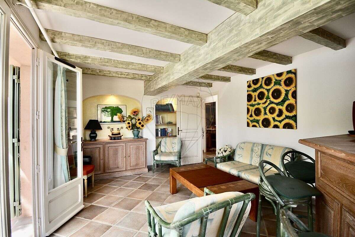 Maison à THEOULE-SUR-MER