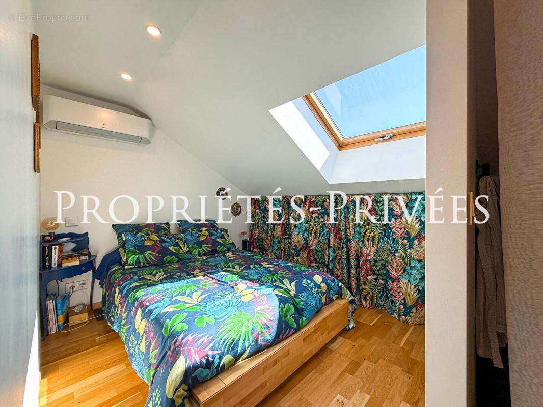 Maison de charme de 80 m2 rénovée à Joinville-le-Pont - photo 12