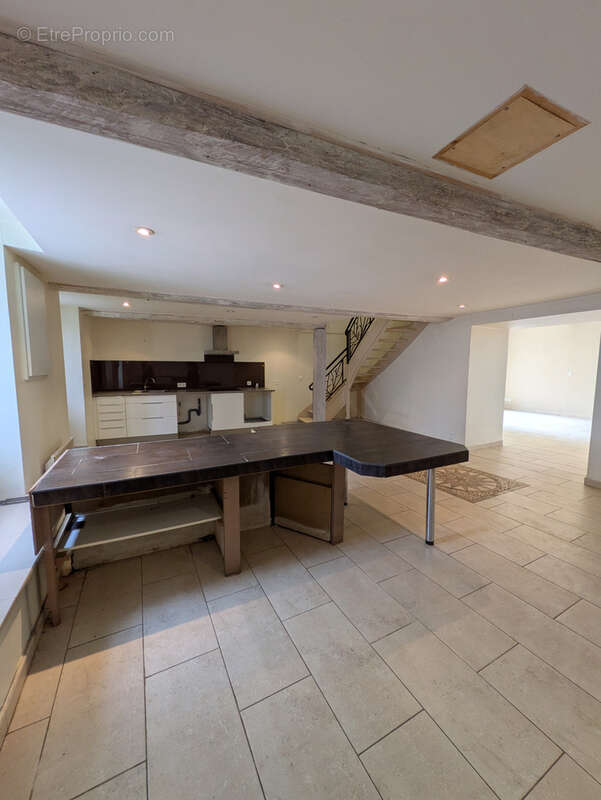 Maison à LAGRASSE