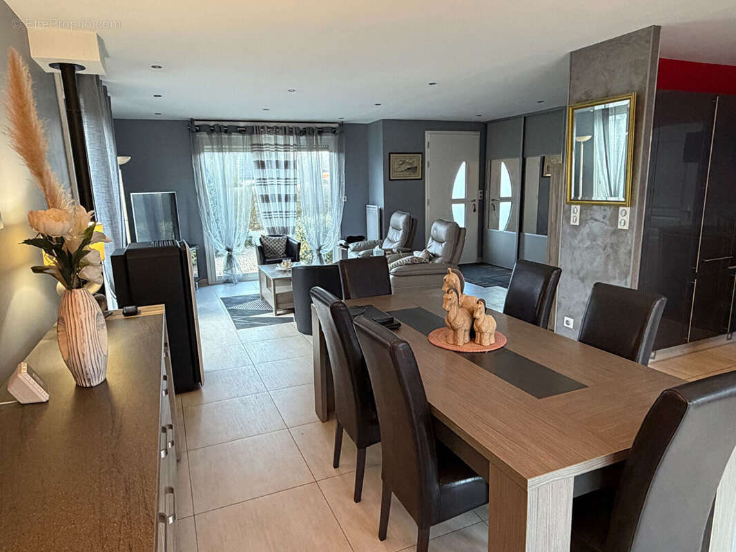 Maison à BERVILLE-SUR-SEINE