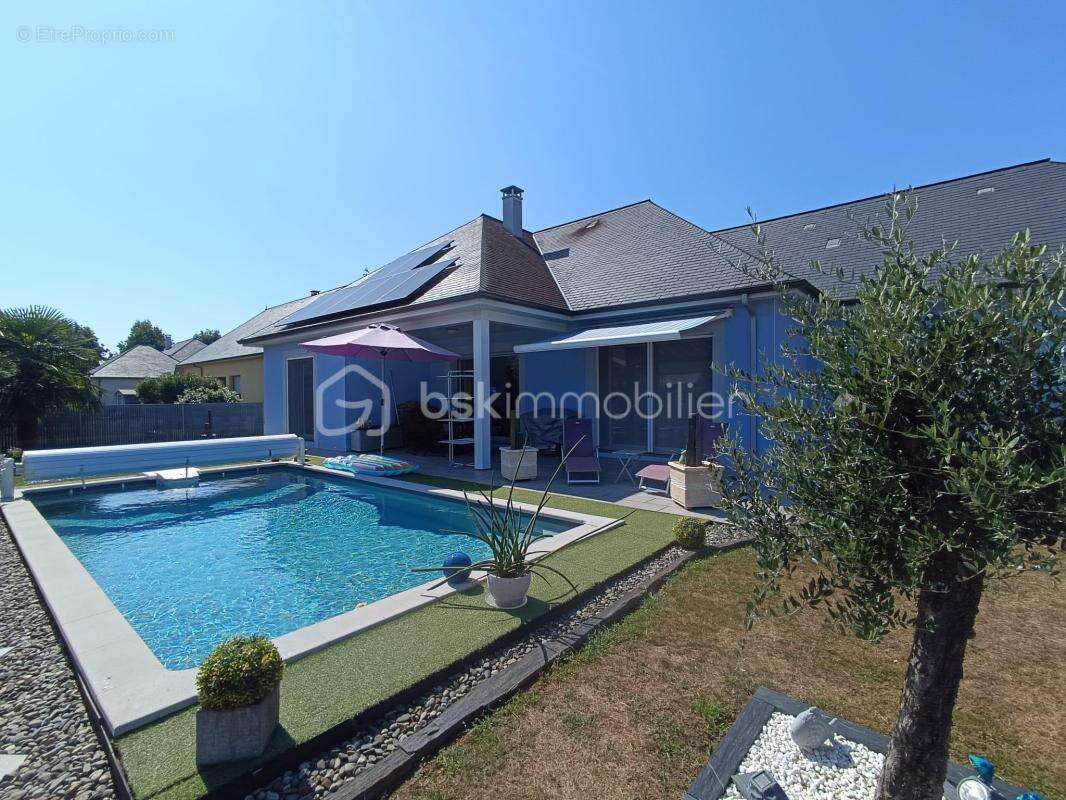 Maison à OLORON-SAINTE-MARIE