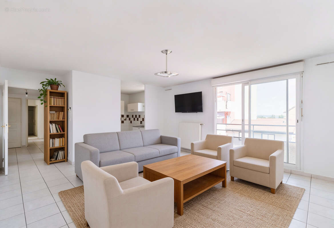 Appartement à BOURGOIN-JALLIEU