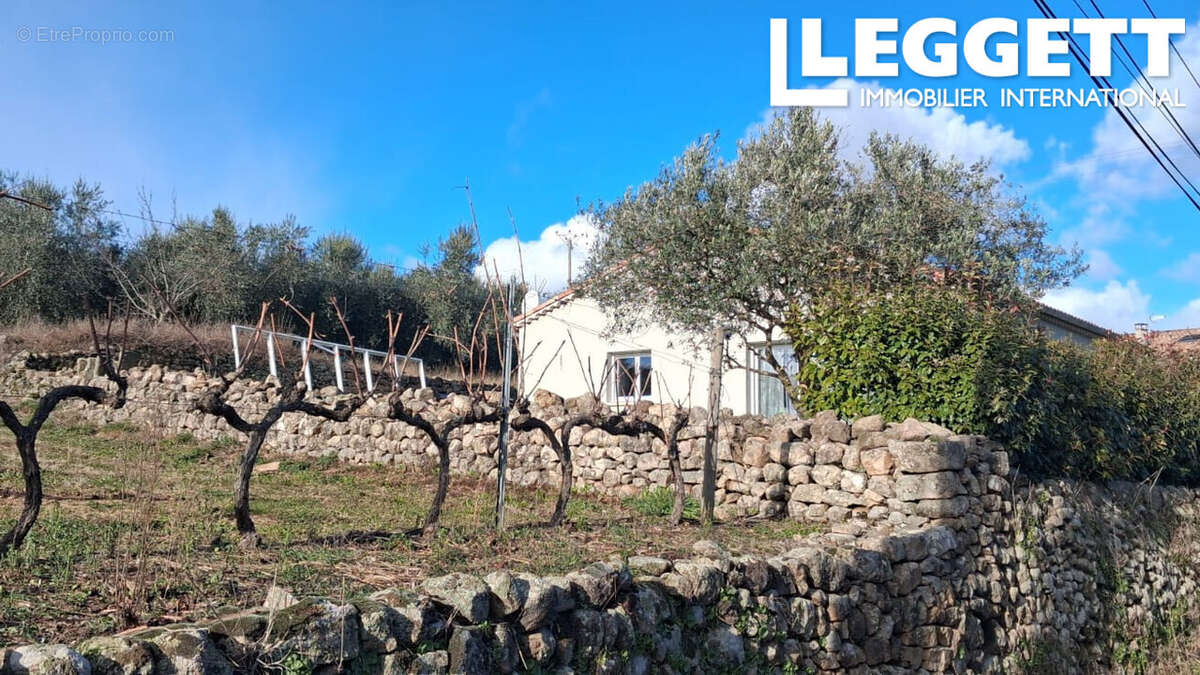 Maison à LABLACHERE