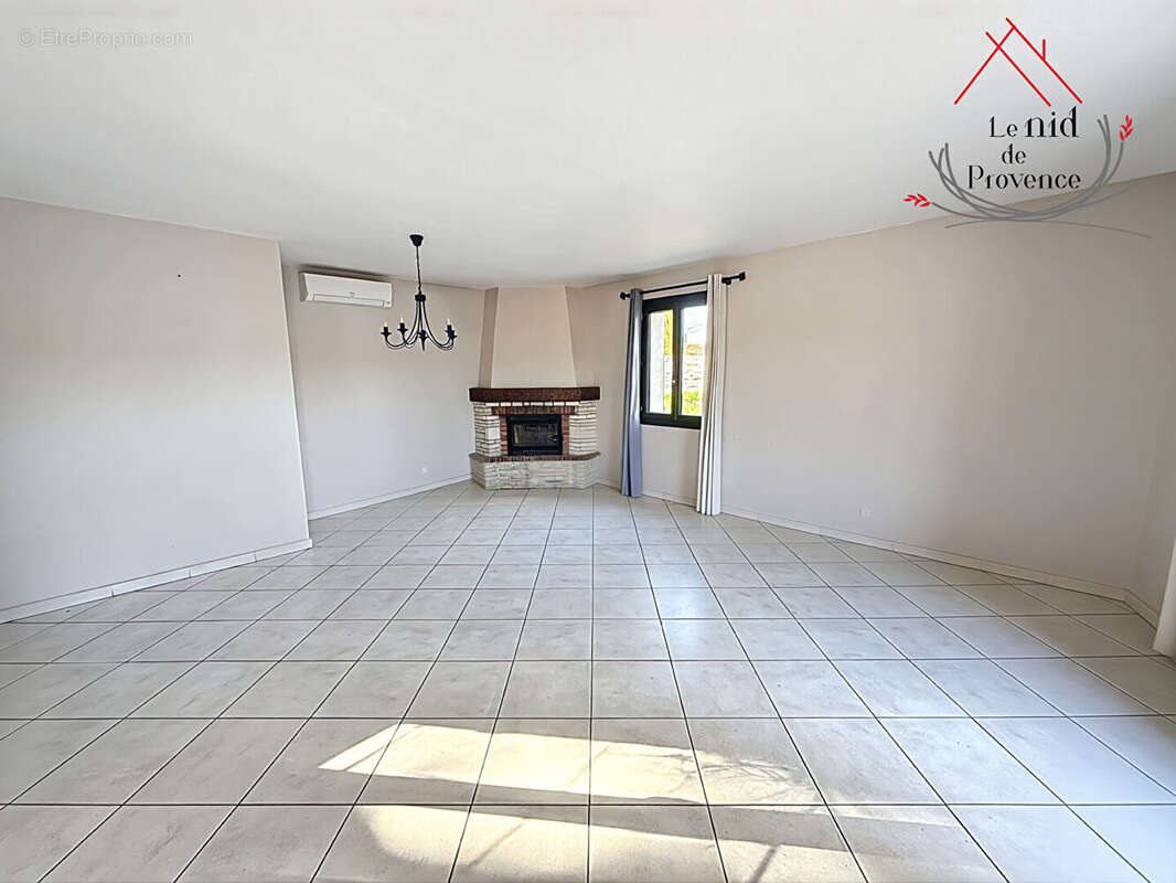 Villa de plain-pied 4 pièce(s) 114 m2 - photo 4