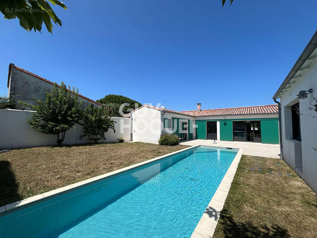 Maison à LA FLOTTE