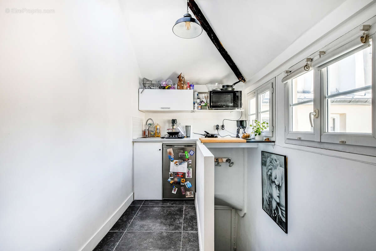 Appartement à PARIS-3E