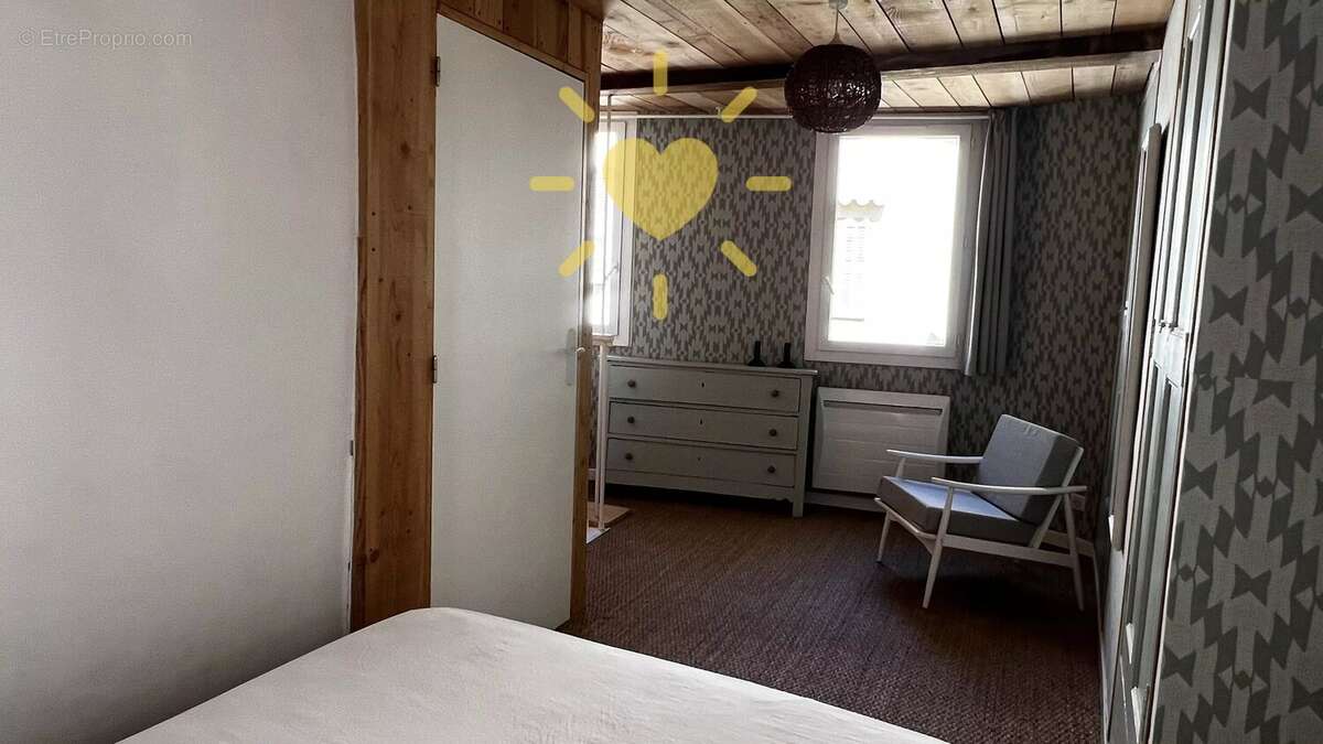 Appartement à CLAVIERS