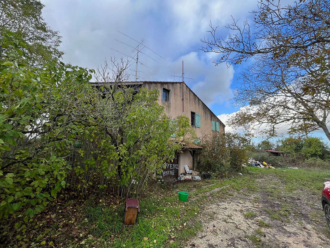 Maison à MONFLANQUIN