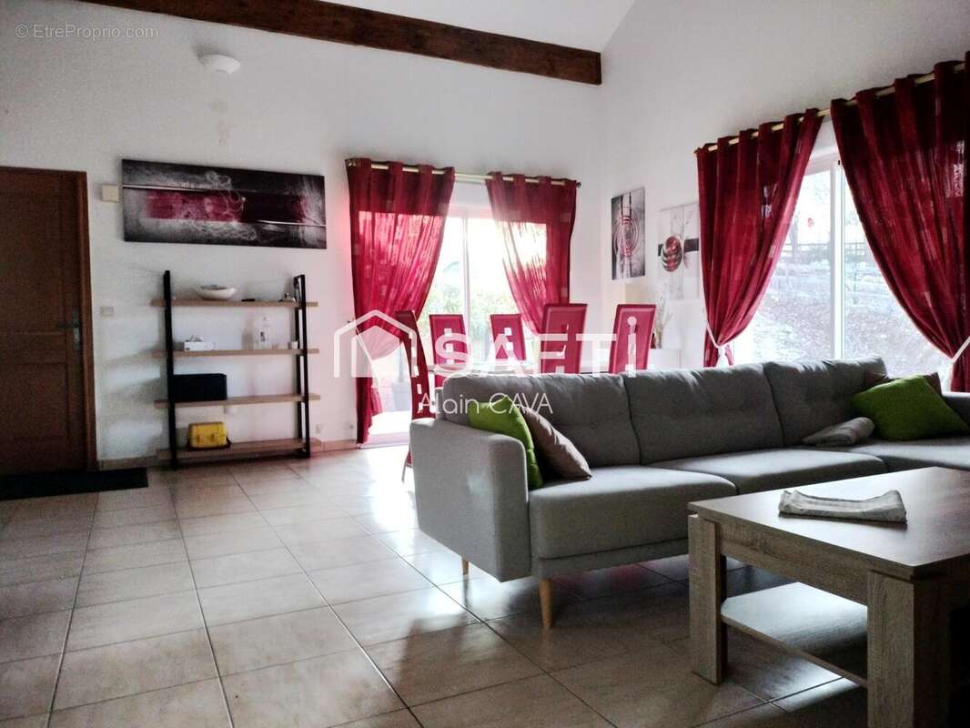 Appartement 121 m² à Selonnet  - photo 8