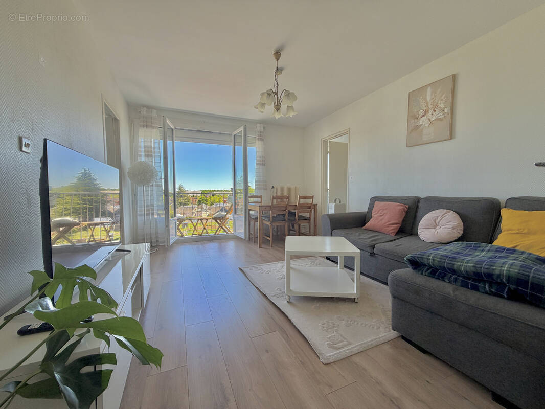 Appartement à OLIVET