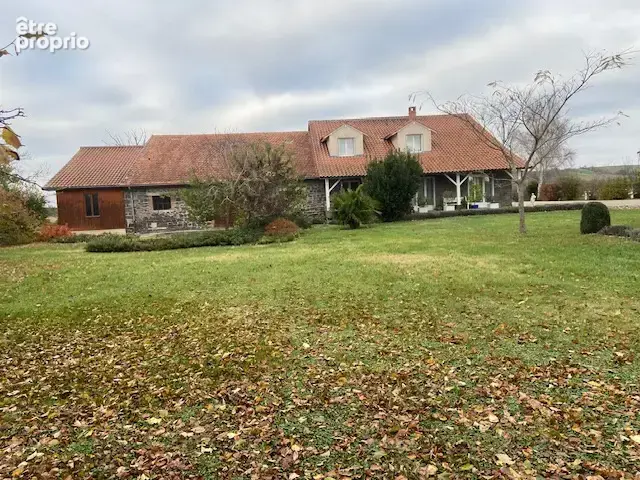 Charmante propriété avec dépendances sur terrain de 4959 M2 - photo 7