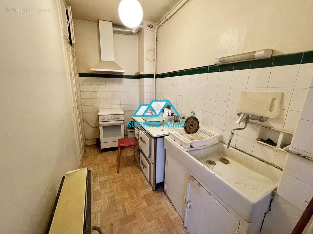 Maison à CHAMPAGNAC-LE-VIEUX