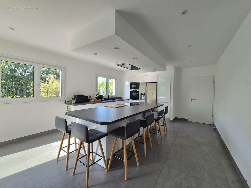 Maison 166 m² à Moineville  - photo 3
