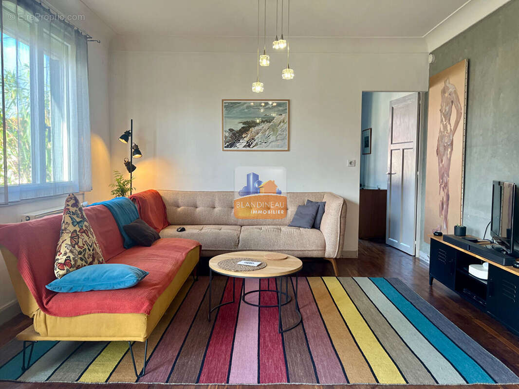 Maison à BOUGUENAIS