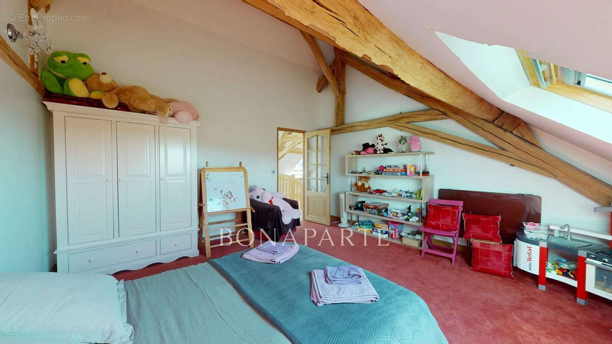 Maison à MIGENNES