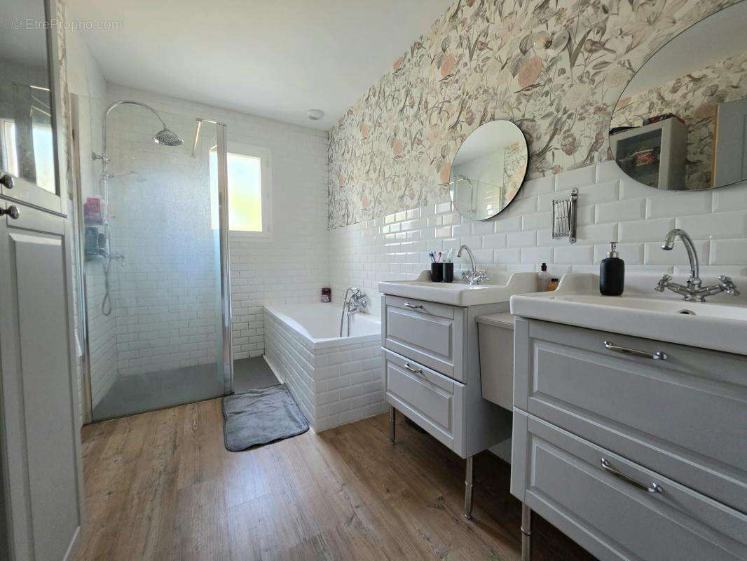 Maison À Vendre - photo 16
