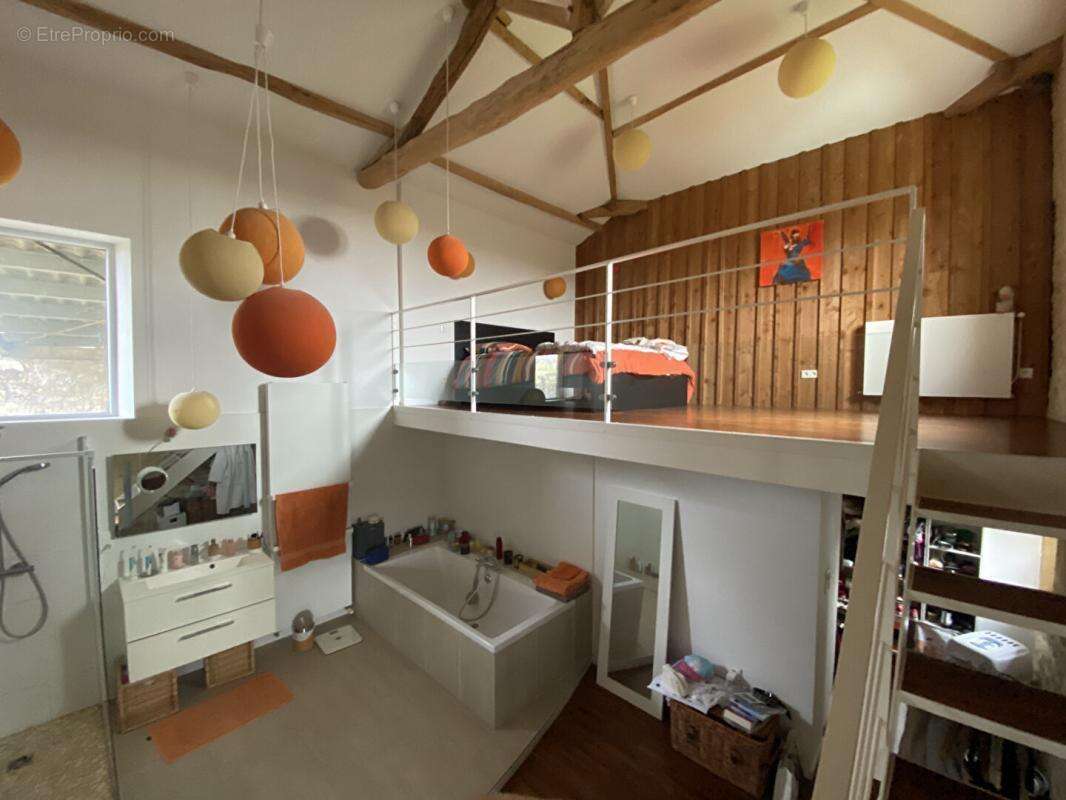 Maison à SAINT-PEY-DE-CASTETS