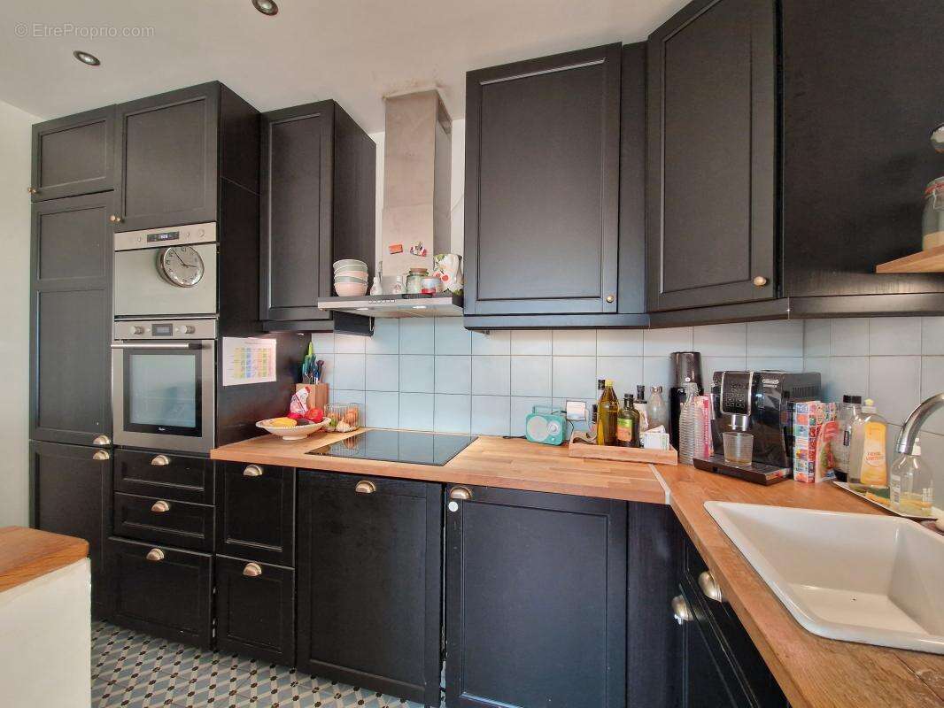 Appartement à ASNIERES-SUR-SEINE