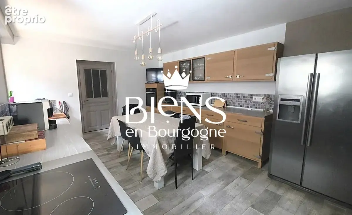 Maison 9 pièces 214 m² à vendre à Meursault (21190) - photo 2