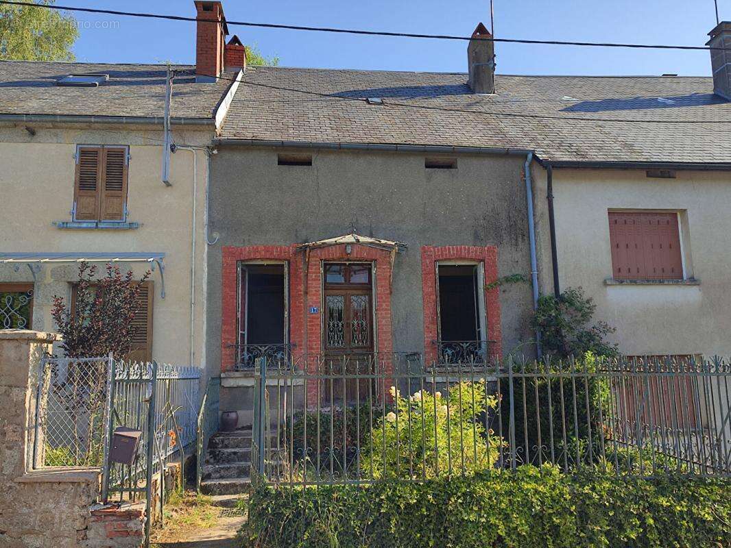 Maison à rénover Saint Martin Du Puy 2 pièces 59 m2 - photo 8